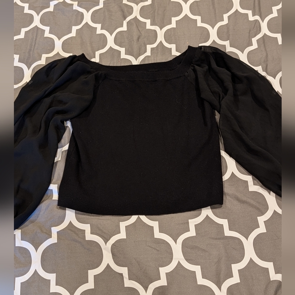Lulus Medium Black Long Sheer Flowy Sleeve Top Square Neck EUC